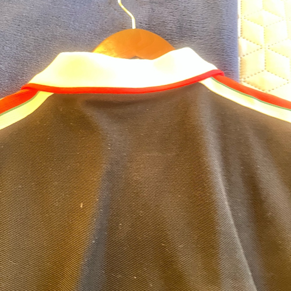Authentic Gucci Black Polo Shirt with Red and White Collar size medium. - Picture 8 of 10